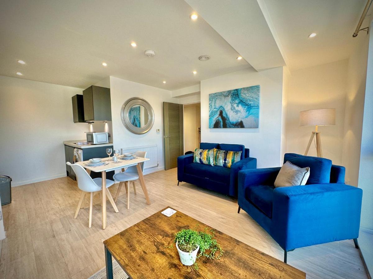 Serviced Apartments Nailsea Экстерьер фото