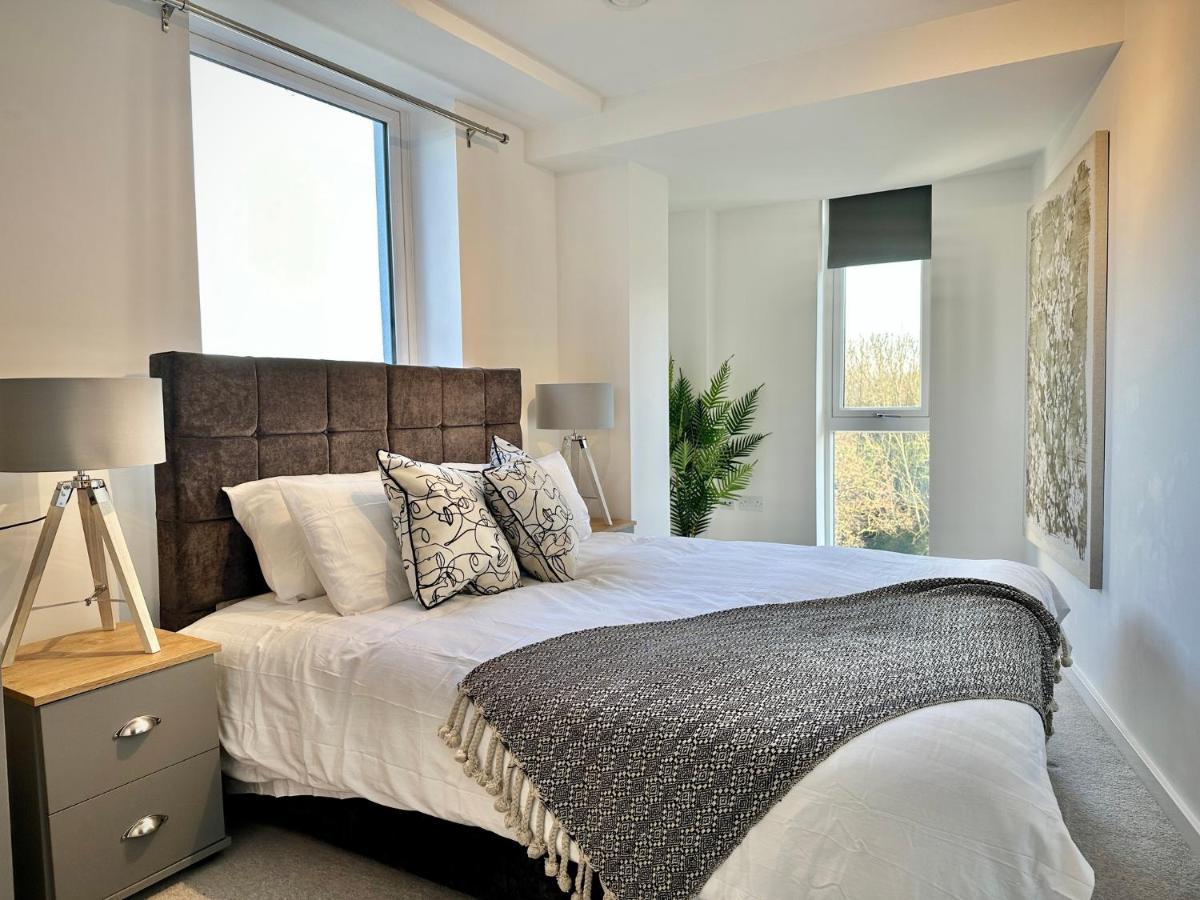 Serviced Apartments Nailsea Экстерьер фото
