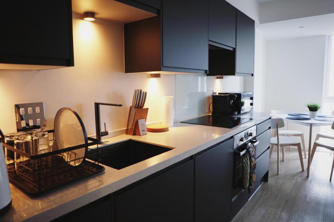 Serviced Apartments Nailsea Экстерьер фото