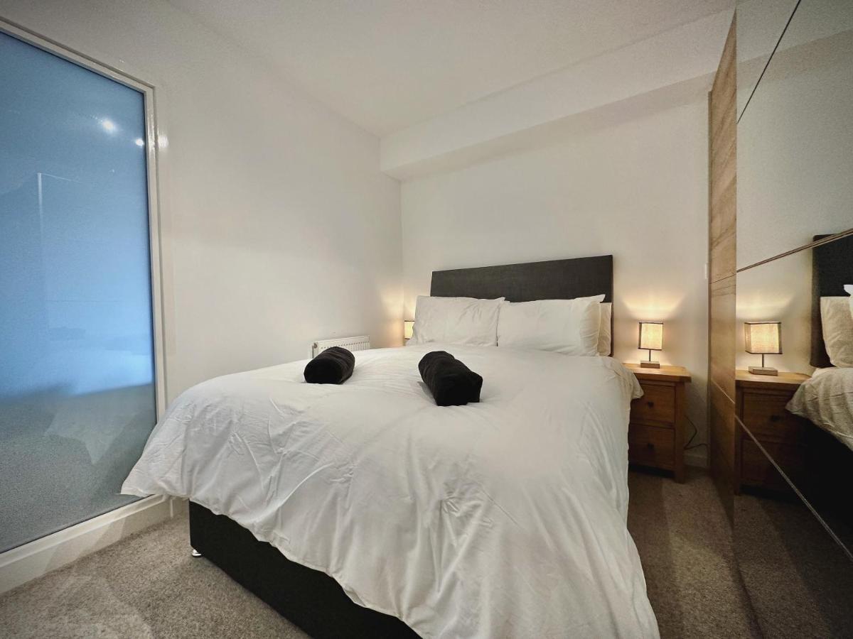 Serviced Apartments Nailsea Экстерьер фото