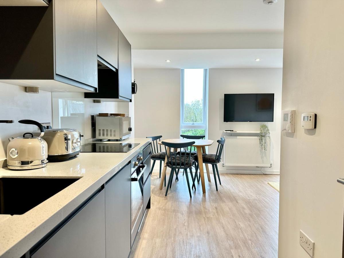 Serviced Apartments Nailsea Экстерьер фото